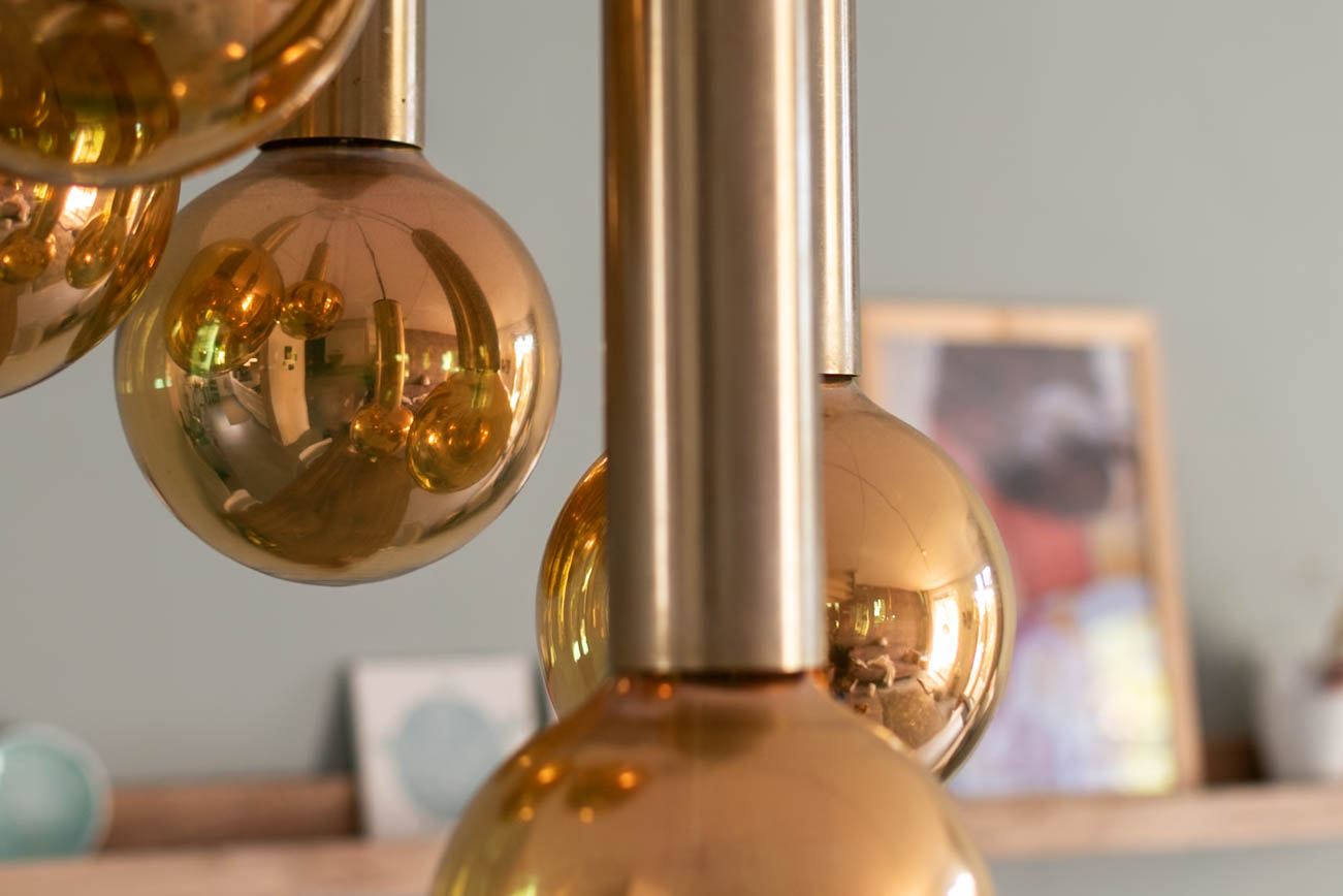 Interieurstudio Madelon Mouw, interieurfotografie. Jaren-70-bollamp